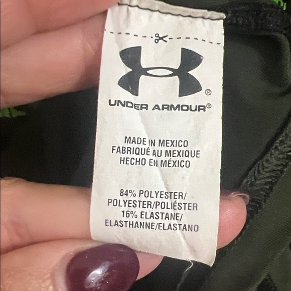 Under Armour Black & Army Green Compression Shirt w/ Neon Tough Mudder Graphics - Picture 9 of 9